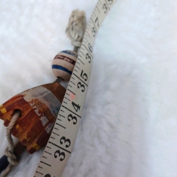 Hanging Rope With Wooden Cut Out Lobster Crabs Decor 7 Pieces - Picture 3 of 8